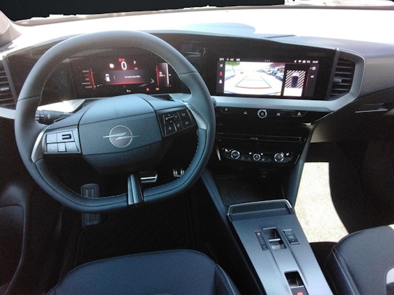 Vehicle image 5 Vehicle image 5