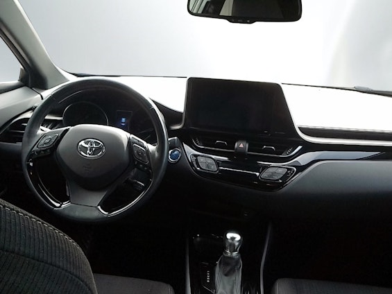 Vehicle image 7