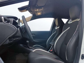 Vehicle image TOYOTA Corolla 2.0 HSD GR Sport