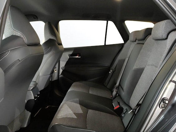 Vehicle image 9 Vehicle image 9