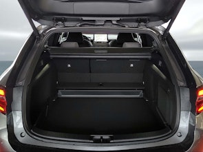 Vehicle image TOYOTA Corolla Touring Sports 2.0 HSD Trend