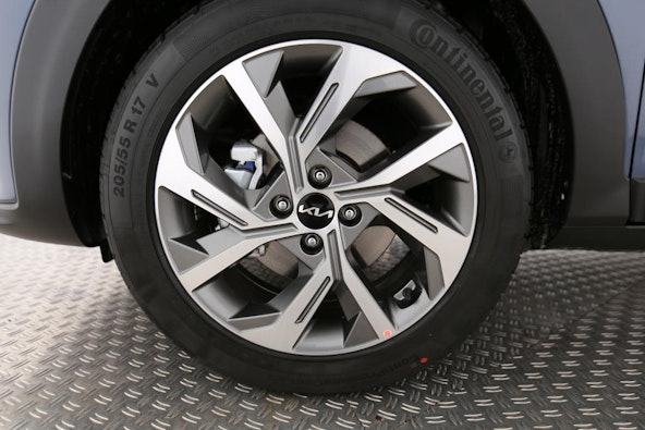 Vehicle image 5 Vehicle image 5