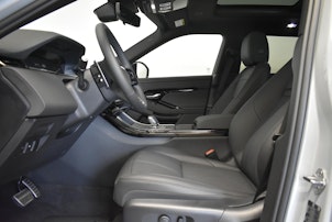 Vehicle image LAND ROVER Range Rover Evoque 1.5 T 270e Dynamic SE