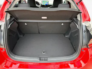 Toyota Yaris 1.5 VVT-i HSD Trend