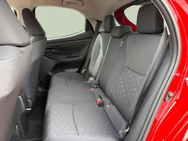 Toyota Yaris 1.5 VVT-i HSD Trend