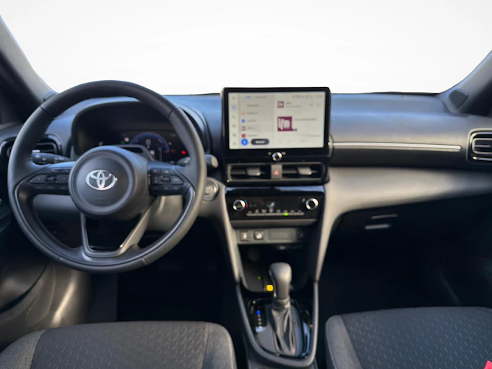 Fahrzeugbild TOYOTA YARIS CROSS