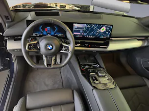 BMW 520d xDrive Touring