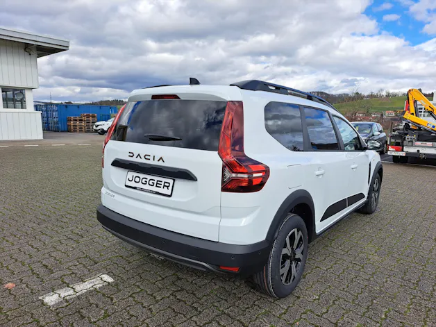 Dacia Jogger extreme+ hybrid 140 5-Plätzer