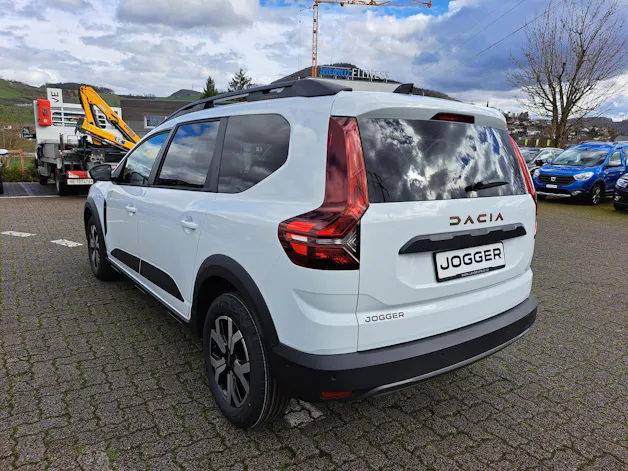 Dacia Jogger extreme+ hybrid 140 5-Plätzer
