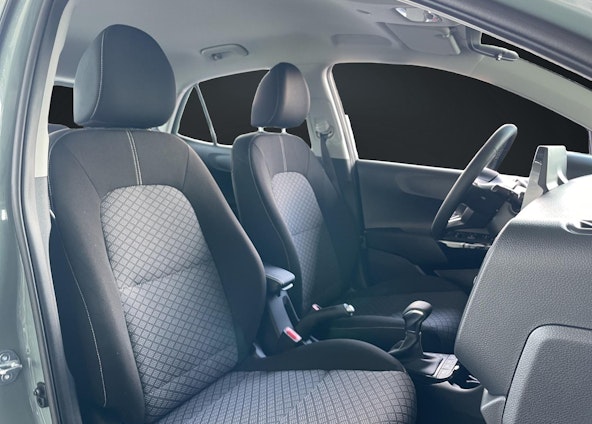 Vehicle image 13 Vehicle image 13