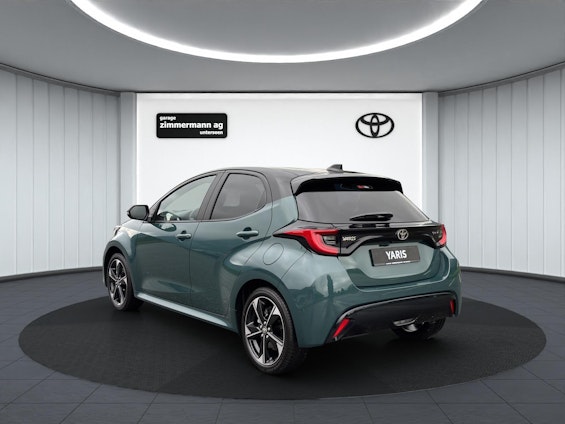 Vehicle image 8
