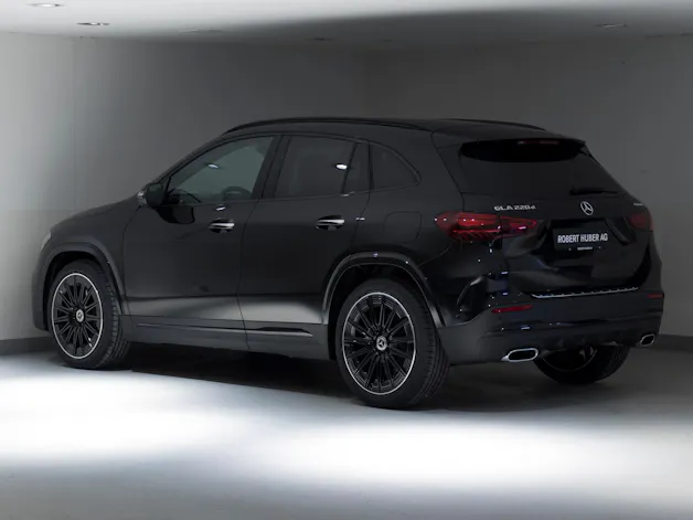 Mercedes-Benz GLA 220 d 4MATIC