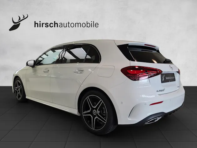 Mercedes-Benz A 250 4Matic 8G-DCT