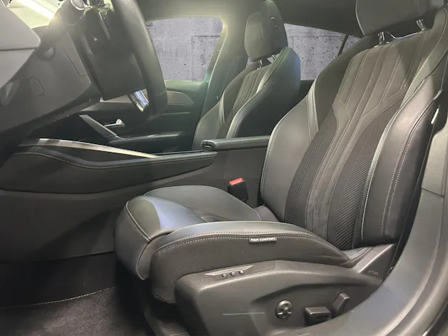 Peugeot 408 1.6 PHEV 225 GT