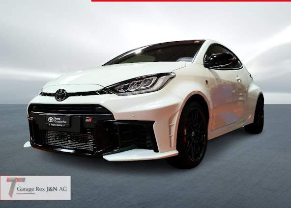 First vehicle image First vehicle image