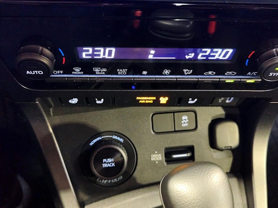 Vehicle image 12 Vehicle image 12