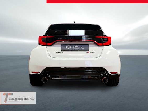 Vehicle image 3 Vehicle image 3