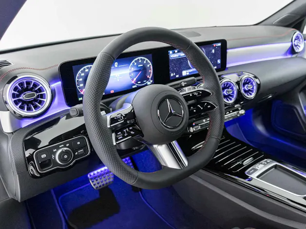 Mercedes-Benz CLA 200 Shooting Brake
