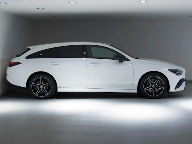 Mercedes-Benz CLA 200 Shooting Brake