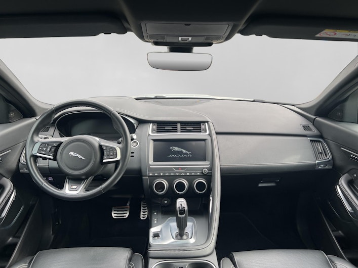 Vehicle image JAGUAR E-PACE