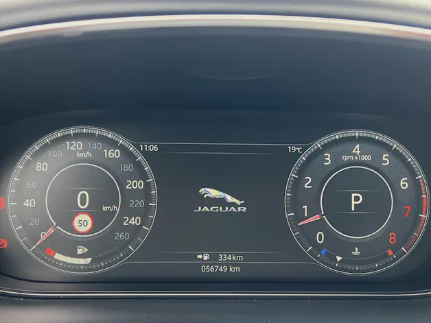 Jaguar E-Pace 2.0 T 250 R-Dynamic SE AWD