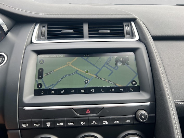 Vehicle image JAGUAR E-PACE