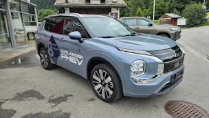 Mitsubishi Outlander 2.4 PHEV Instyle 4x4