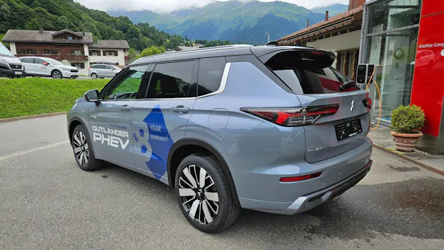 Mitsubishi Outlander 2.4 PHEV Instyle 4x4