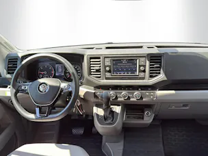 VW Grand California 4490 680 2.0 BI-TDI 177