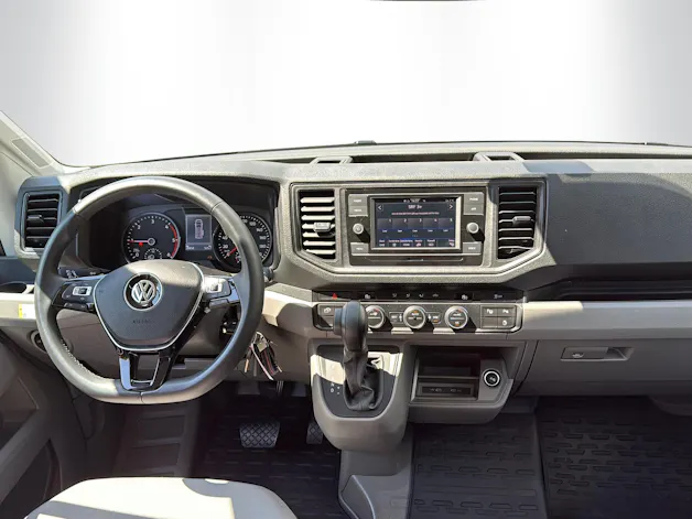 VW Grand California 4490 680 2.0 BI-TDI 177