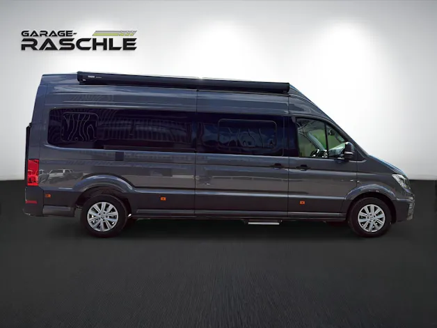 VW Grand California 4490 680 2.0 BI-TDI 177
