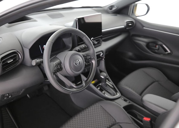 Vehicle image 16 Vehicle image 16