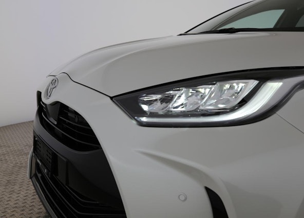 Vehicle image 24 Vehicle image 24