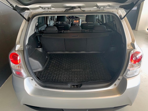 Vehicle image 14 Vehicle image 14