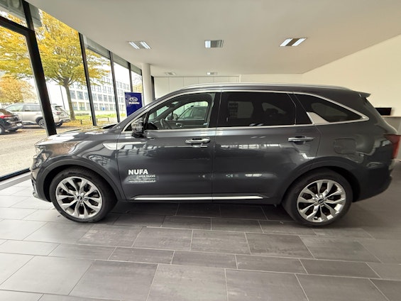 Vehicle image 7 Vehicle image 7