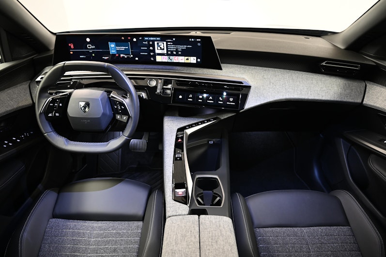 Vehicle image PEUGEOT 3008