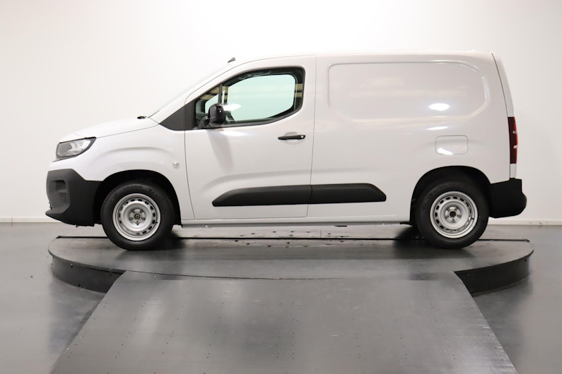 Vehicle image OPEL COMBO