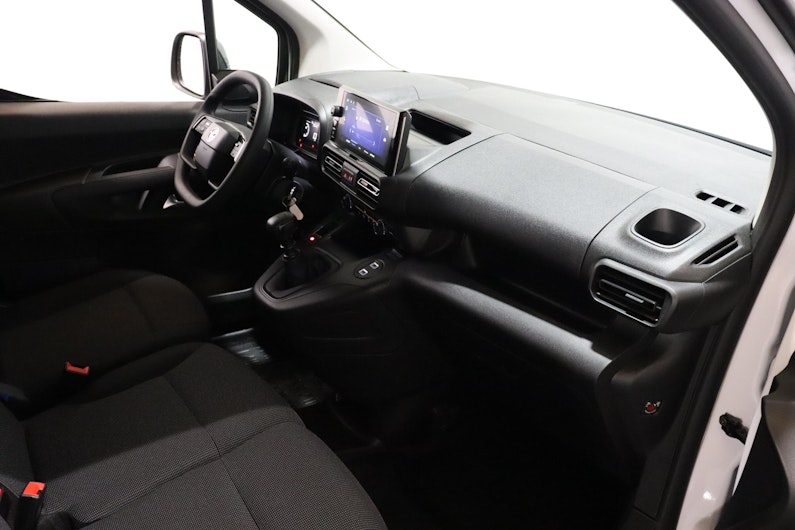 Vehicle image OPEL COMBO