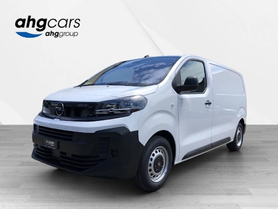 First vehicle image