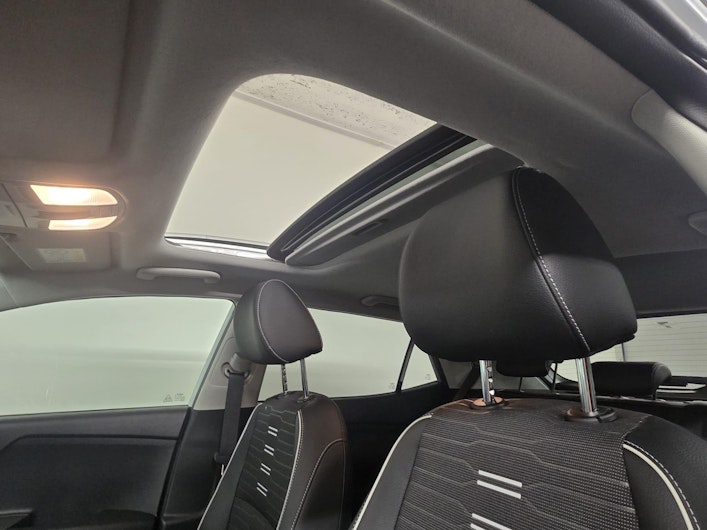 Vehicle image KIA STONIC