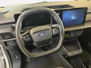 Ford E-Transit Courier Van Trend