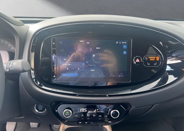 Vehicle image 6 Vehicle image 6