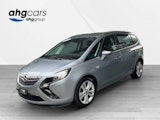 First vehicle image