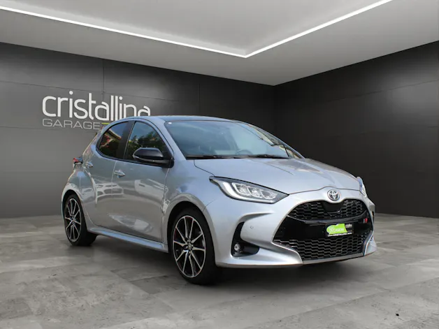 Toyota Yaris 1.5 VVT-i HSD GR Sport