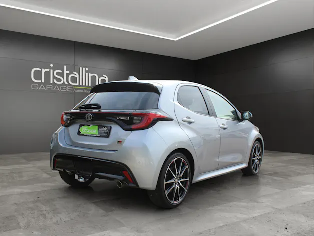 Toyota Yaris 1.5 VVT-i HSD GR Sport