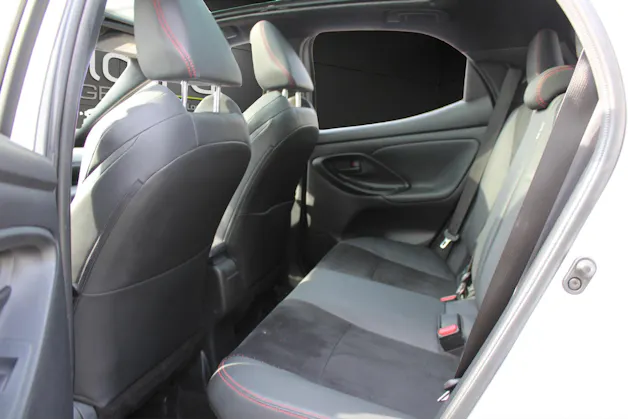 Toyota Yaris 1.5 VVT-i HSD GR Sport