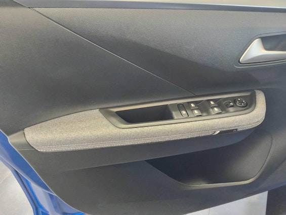 image du véhicule 12 image du véhicule 12