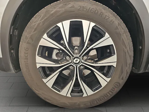 Renault Captur 1.3 TCe 140 techno EDC