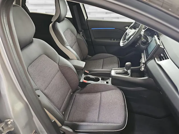Renault Captur 1.3 TCe 140 techno EDC