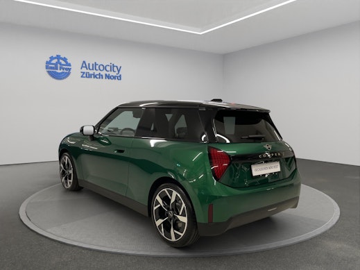 MINI Mini J01 Cooper SE 3